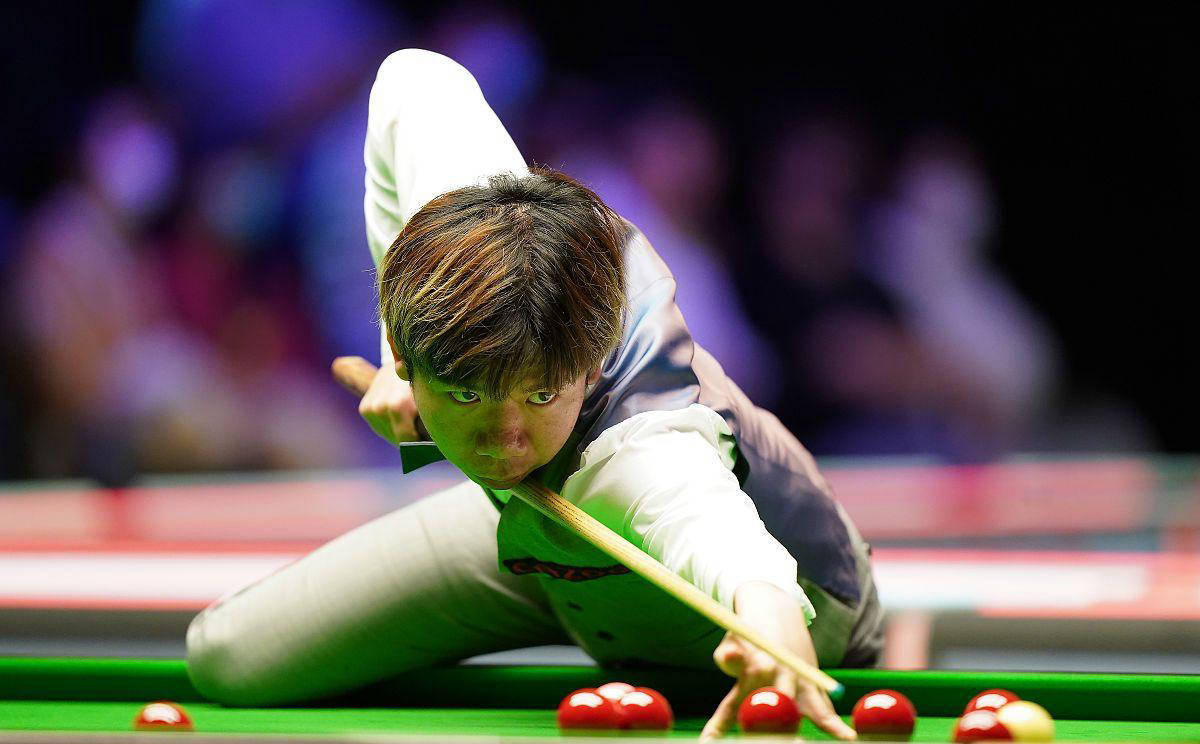 半区在对线 半区在对线